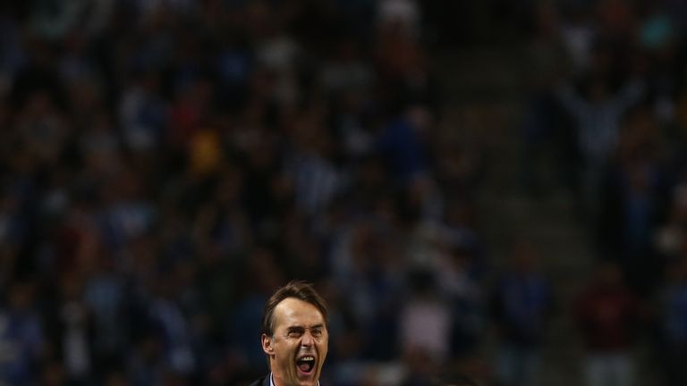 Head coach Julen Lopetegui celebrating Porto's goal during the match against Vitoria Guimaraes