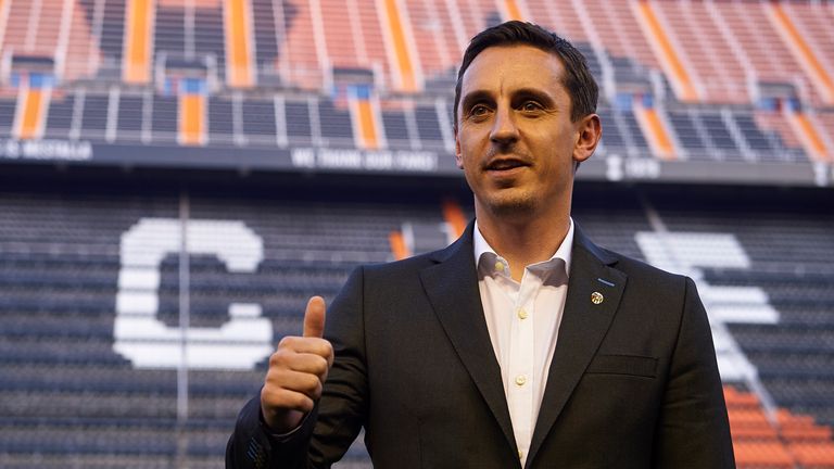 Gary Neville gives the thumbs up at his Valencia unveiling