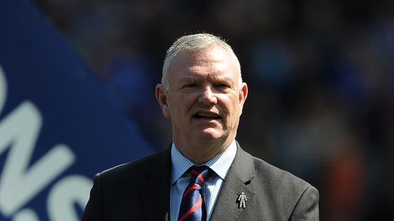 Clarke says the time is right for him to 'pass on the baton'