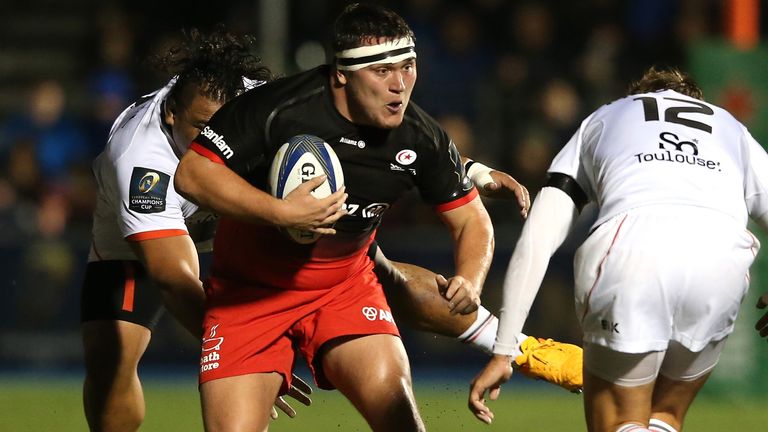 BARNET, ENGLAND - NOVEMBER 14:  Jamie George of Saracens runs with the ball during the European Rugby Champions Cup match between Saracens and Toulouse at 