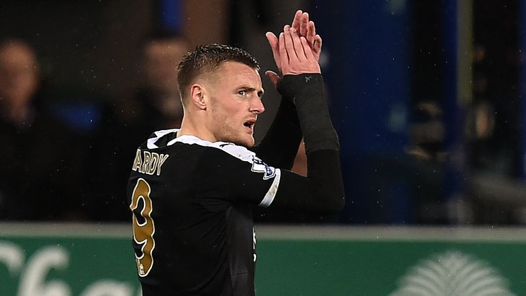 Jamie Vardy limped off after 87 minutes at Goodison Park