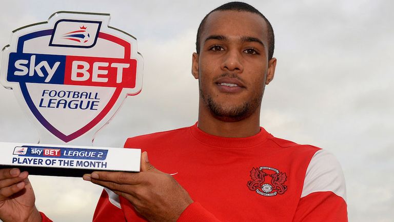 Jay Simpson of Leyton Orient with his Sky Bet award
