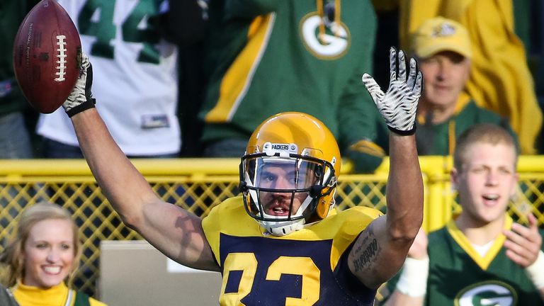 GREEN BAY, WI - OCTOBER 18:   Jeff Janis #83 of the Green Bay Packers celebrates after catching a 46 yard pass for a first down in the second quarter again