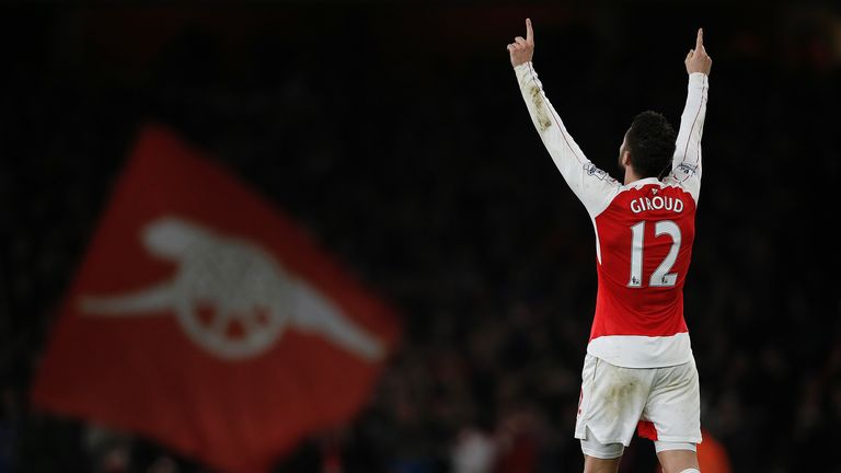 Olivier Giroud celebrates after scoring Arsenal's second goal against Manchester City