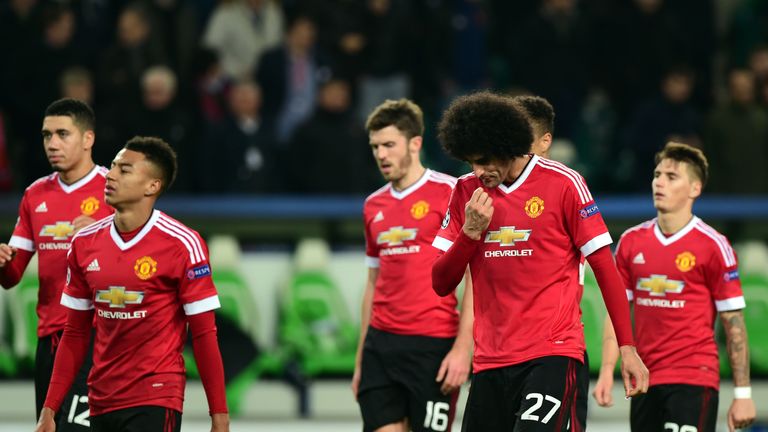 Fellaini (number 27) and Manchester United suffered a costly defeat at Wolfsburg