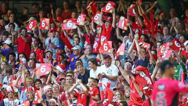 Melbourne Renegades fans