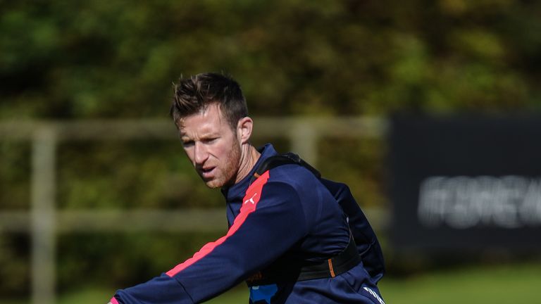 Mike Williamson kicks the ball during the Newcastle United Training session