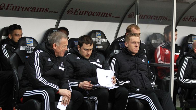 Pep Clotet (centre) with Alan Curtis (left) and Garry Monk