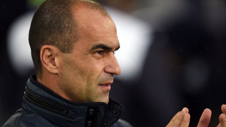 Everton's Spanish manager Roberto Martinez gestures during the English Premier League footbalL