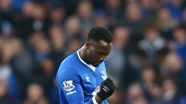 Romelu Lukaku of Everton celebrates scoring his team's equalising goal against Stoke City to make it 1-1