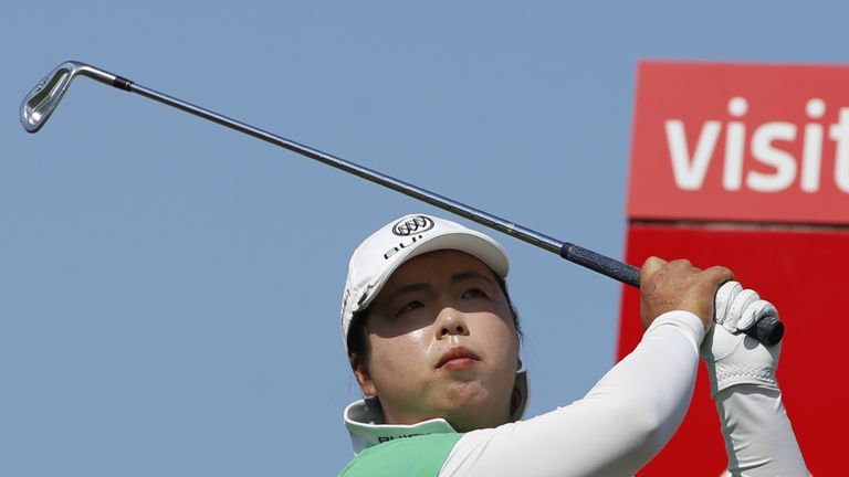 Feng matched her own tournament record of 21 under par 