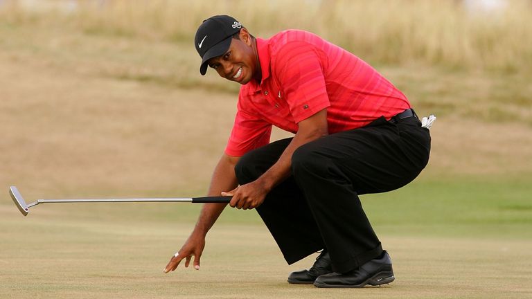 Woods saw his 264-week stint as world No 1 come to an end in 2004, but reclaimed his position a year later with seven victories