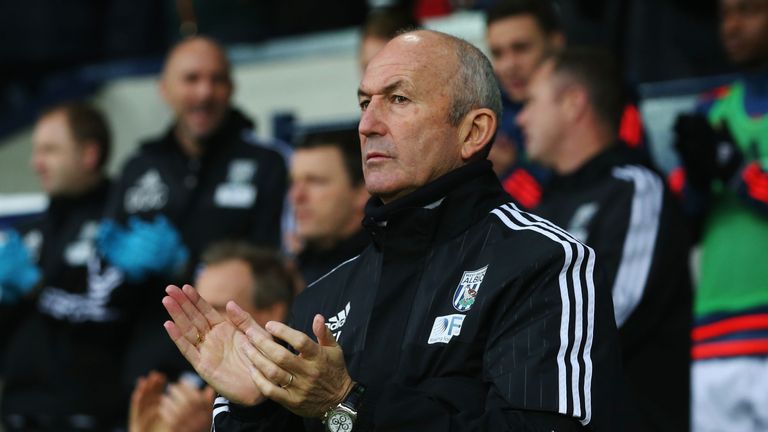 Tony Pulis manager of West Bromwich Albion applauds prior to the Barclays Premier League match between West Bromwich