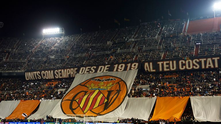 Valencia supporters got behind the team against Barcelona