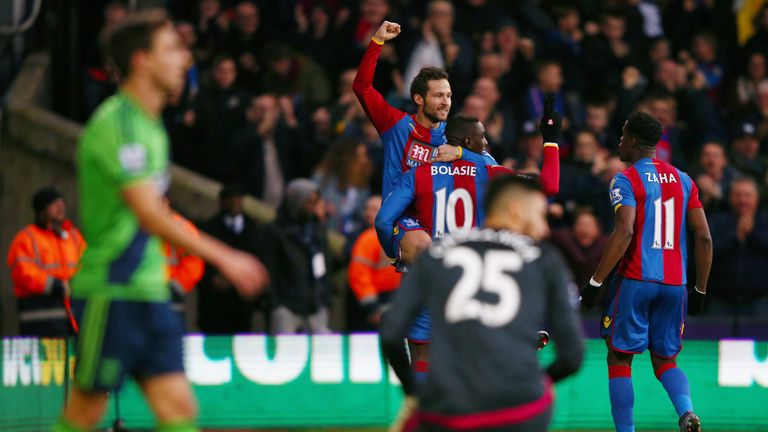 Yohan Cabaye of Crystal Palace celebrates 