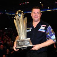 Gary Anderson was crowned as champion after defeating Adrian Lewis