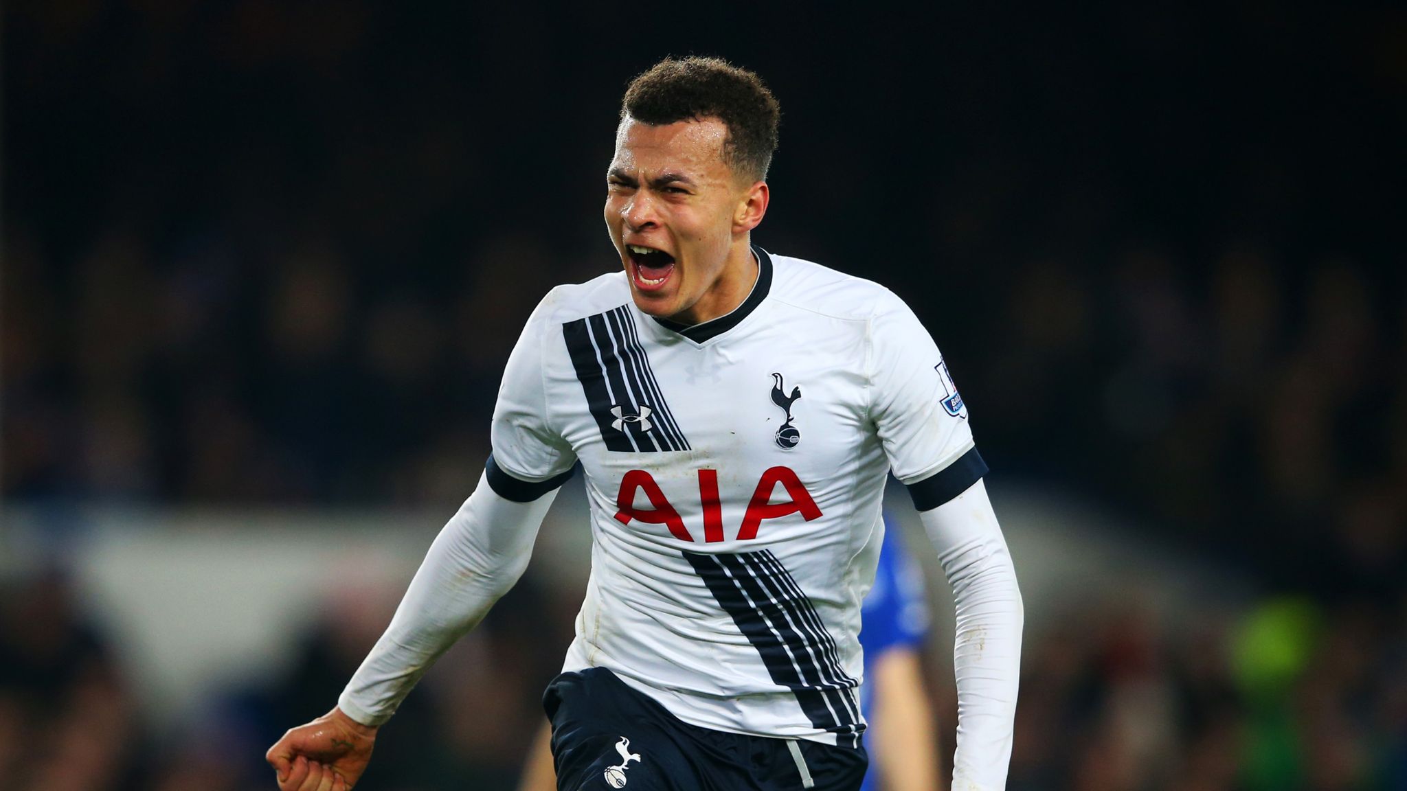 Everton and Tottenham in discussions over Dele Alli contract agreement . 