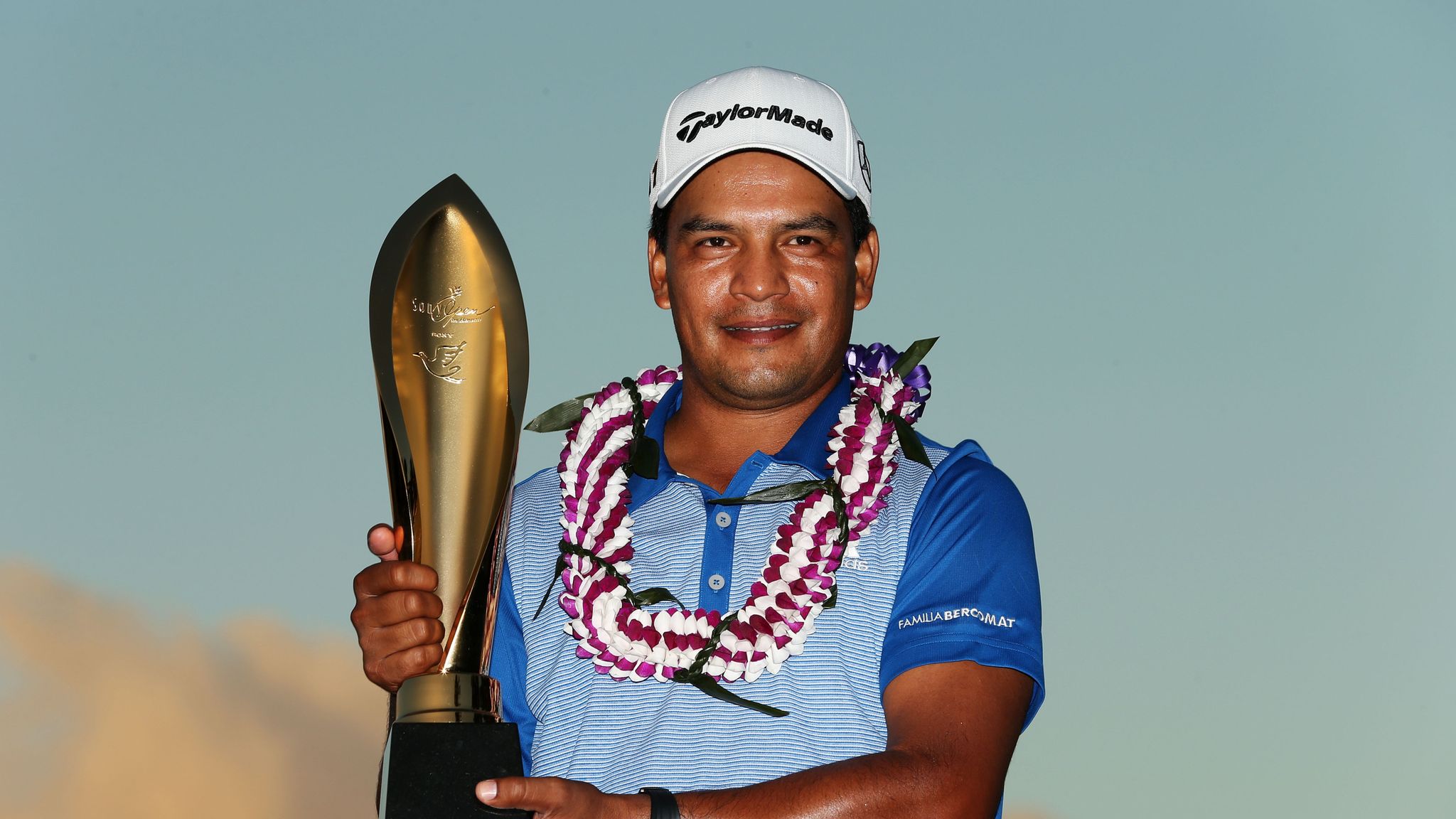Fabian Gomez wins Sony Open after play-off with Brandt Snedeker Golf News Sky Sports