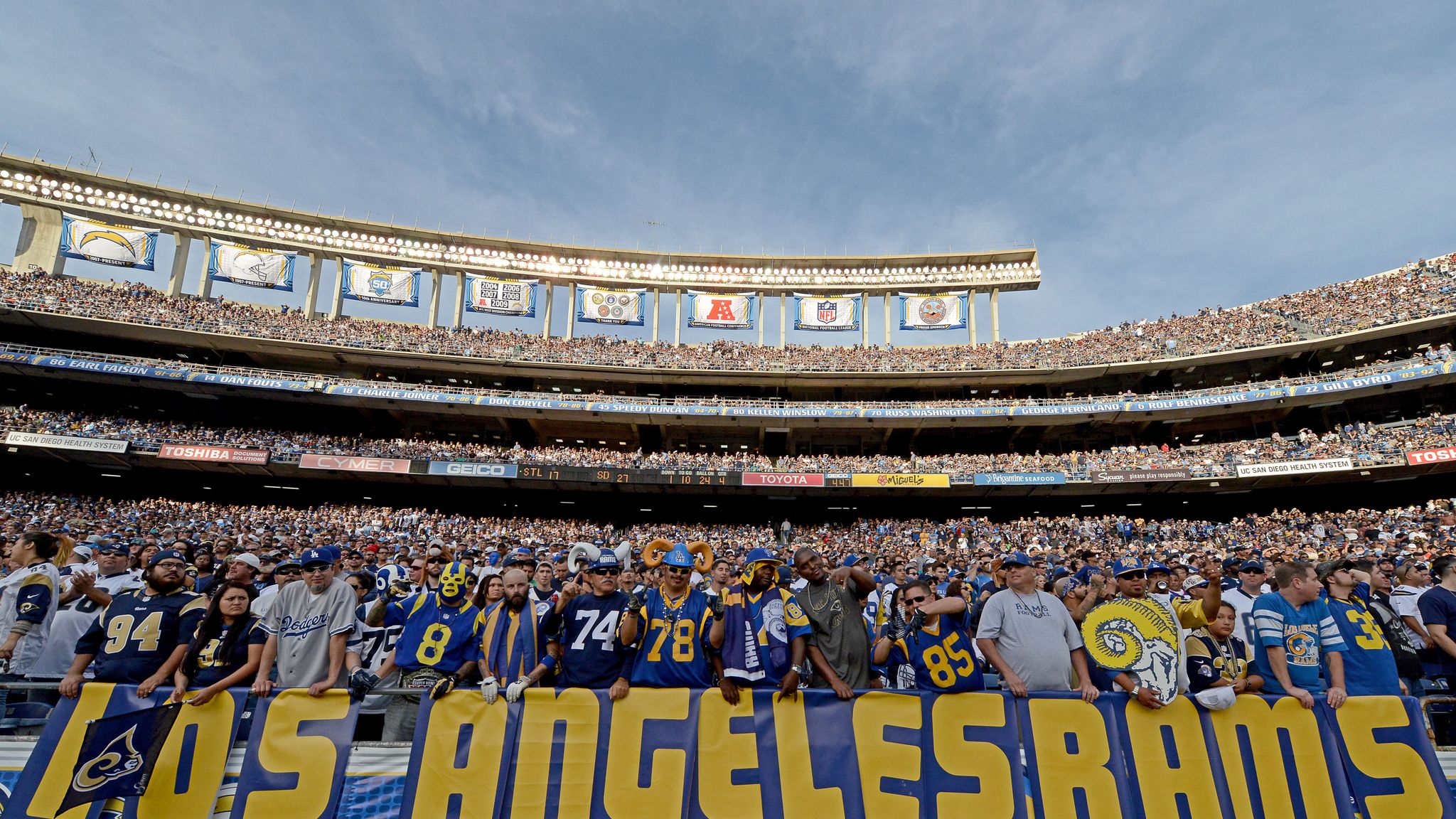 NFL returns to Los Angeles after league approves St Louis Rams' relocation  plans - Mirror Online