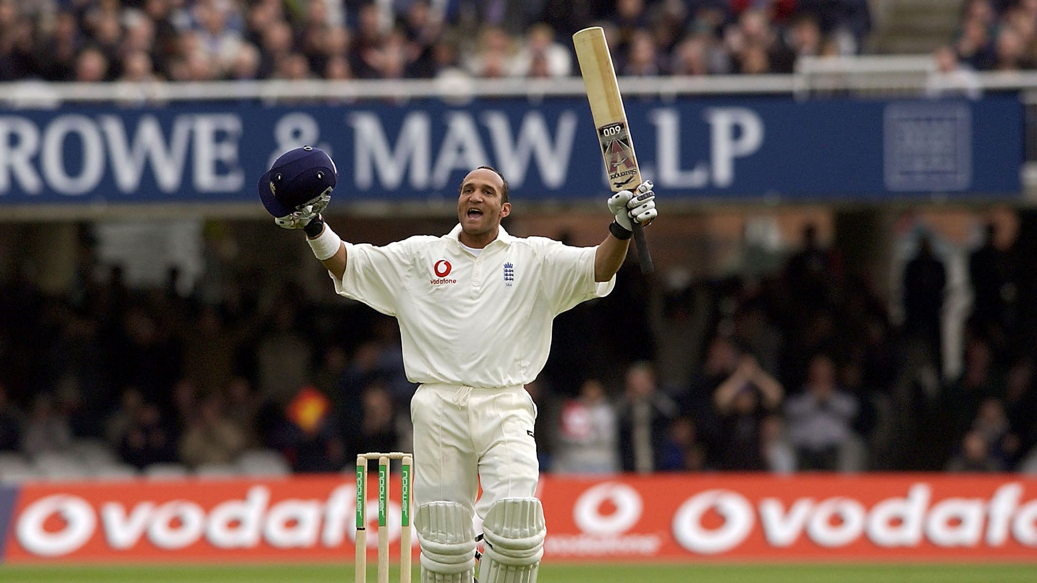 Can England beat Pakistan to complete the set of Test trophies ...