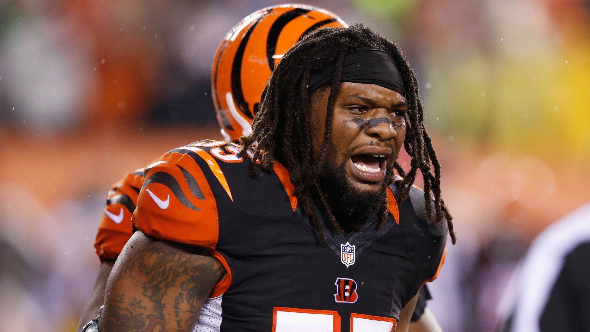 Bengals Sign Vontaze Burfict To Extension