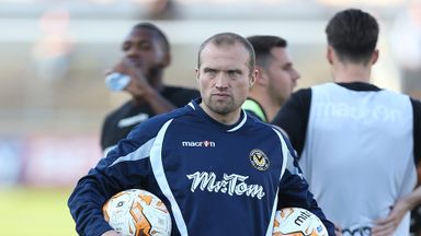 Image of Warren Feeney: Adds Marlon Jackson to his Newport squad