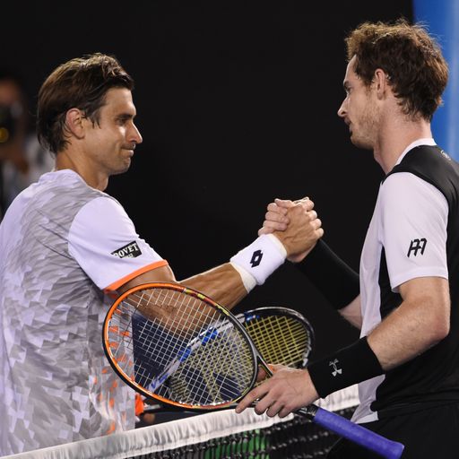 REPORT: Murray beats Ferrer