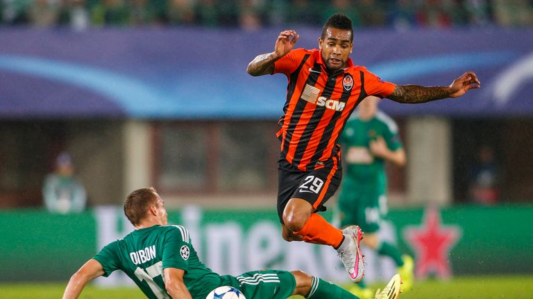 Alex Teixeira of Donetsk