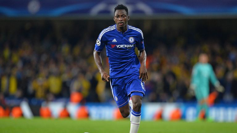 Chelsea's Ghanaian defender Baba Rahman runs with the ball during the UEFA Champions League, group G, football match between Chelsea and Maccabi Tel Aviv