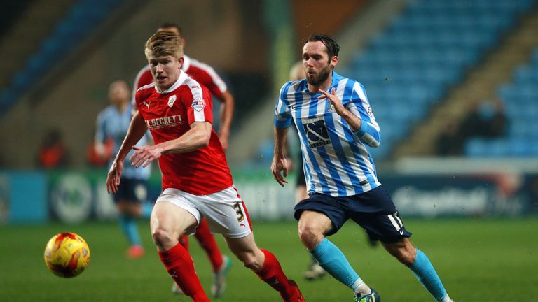 Coventry City's Jim O'Brien (right) and Barnsley's George Smith