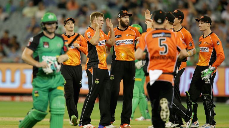 David Willey of Perth Scorchers celebrates with team mates after taking the wicket of Luke Wright of the Melbourne Stars, Big Bash League