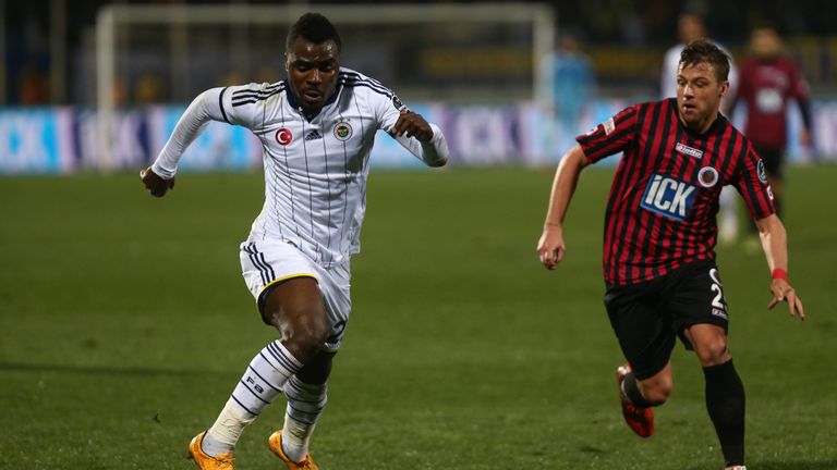 West Ham have agreed a loan move for Fenerbahce striker Emmanuel Emenike