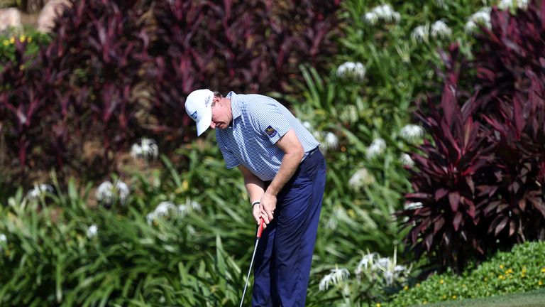 Els suffered similar problems during the CIMB Classic in Malaysia 
