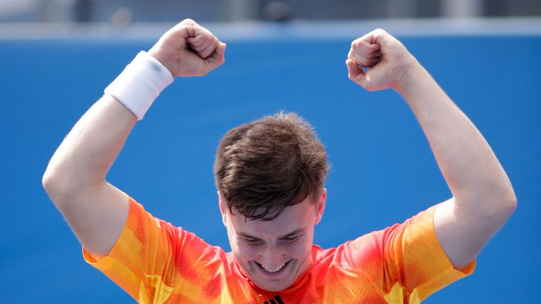 High emotions after Reid secures his first ever Grand Slam title