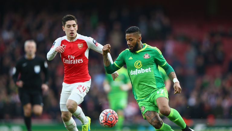 Hector Bellerin of Arsenal and Jeremain Lens during the Emirates FA Cup Third Round match