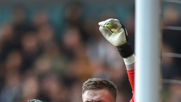 LONDON, ENGLAND - JANUARY 16:  Jordan Pickford of Sunderland in action during the Barclays Premier League match between Tottenham Hotspur and Sunderland at