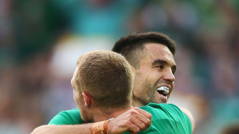 Keith Earls and Conor Murray celebrate