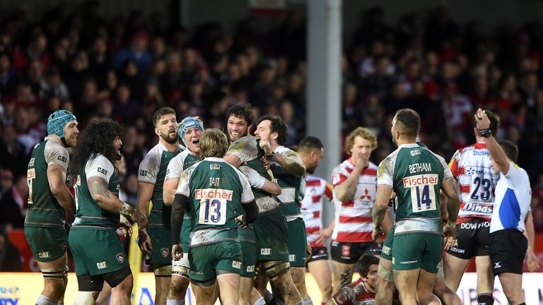 Leicester Tigers celebrate their win over Gloucester