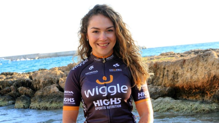 Lucy Garner shows off her new team kit at Wiggle-Honda