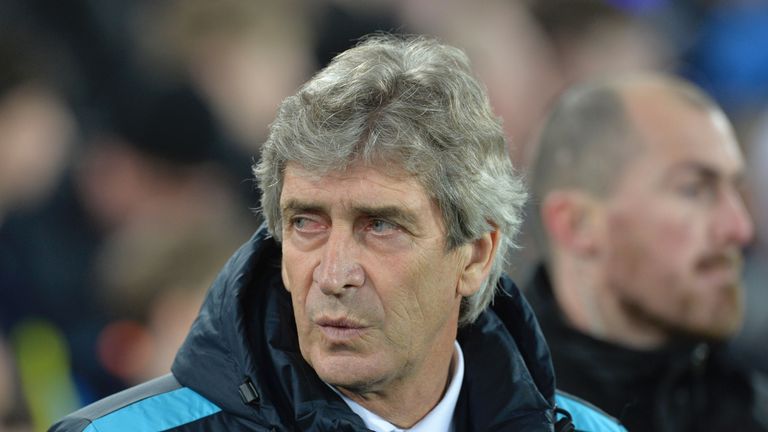 Manchester City's Chilean manager Manuel Pellegrini 