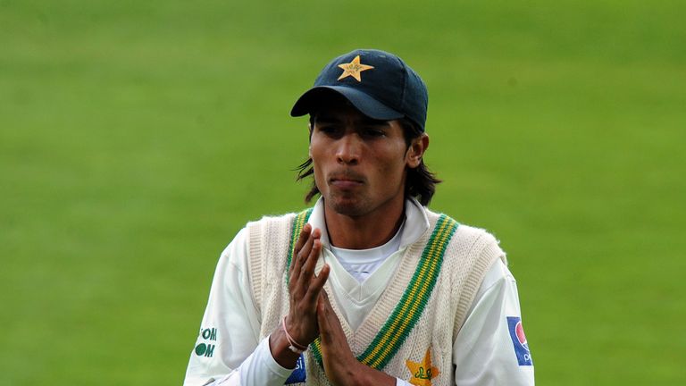 Mohammad Amir has been named in Pakistan's Twenty20 squad for their series against New Zealand