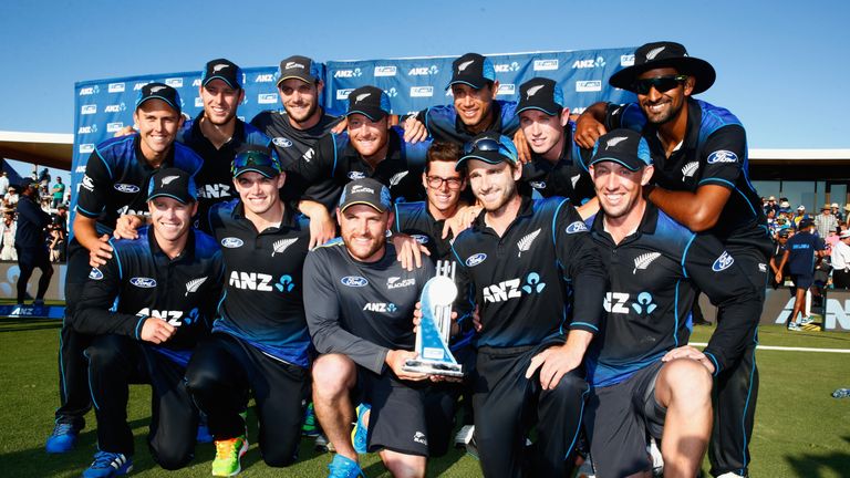 New Zealand  celebrate with the trophy after beating Sri Lanka