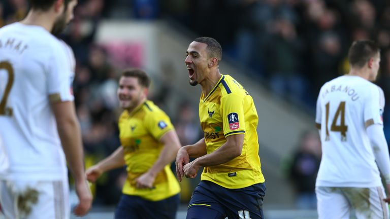 Kemar Roofe celebrates after putting Oxford in front