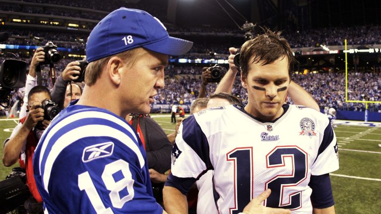 Peyton Manning (L) and Tom Brady (R) enjoyed a great rivalry in the early 2000s with the Indianapolis Colts and New England Patriots