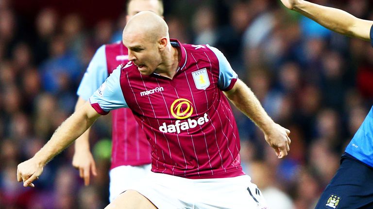 Philippe Senderos is looking to leave Aston Villa in January