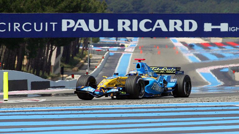 Fernando Alonso in action at Paul Ricard for Renault in 2006