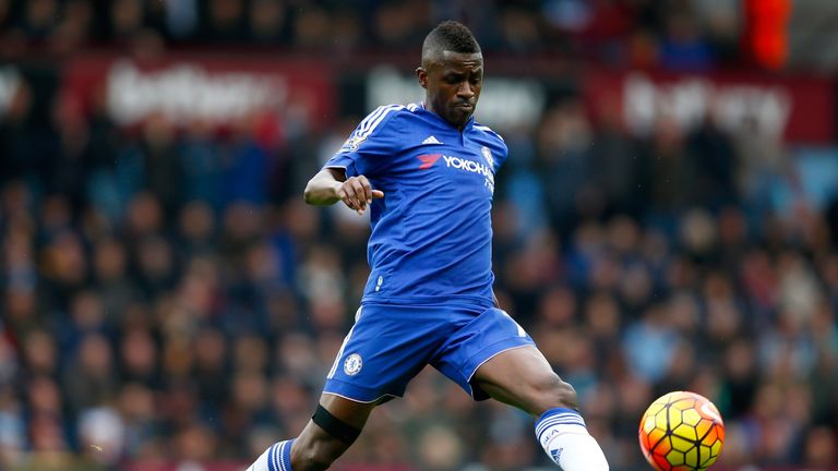 Chelsea midfielder Ramires is on the verge of a £25m move to the Chinese Super League