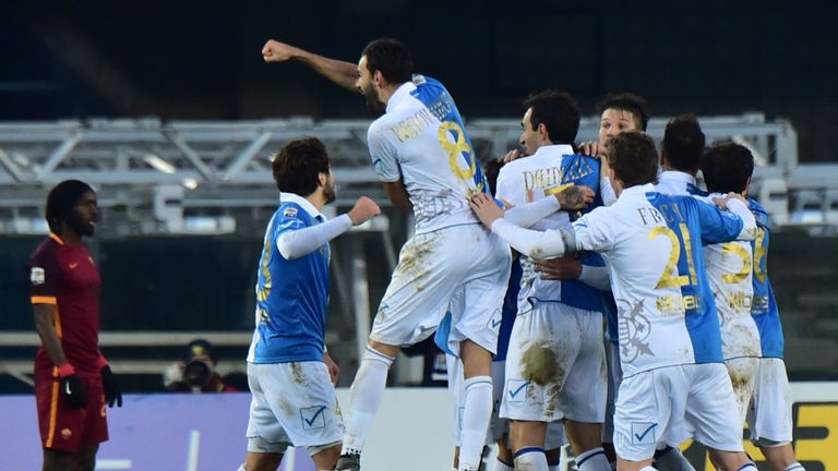 Chievo celebrate Simone Pepe's equaliser