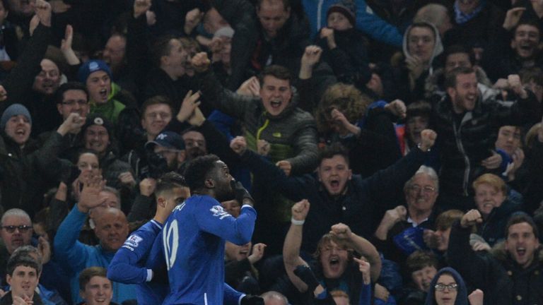 Romelu Lukaku celebrates after scoring the winner in Everton's 2-1 win over Man City