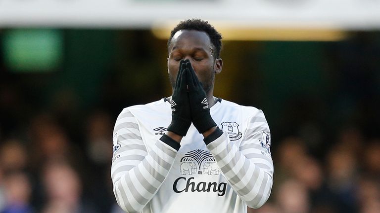 Everton's Belgian striker Romelu Lukaku reacts after missing a chance